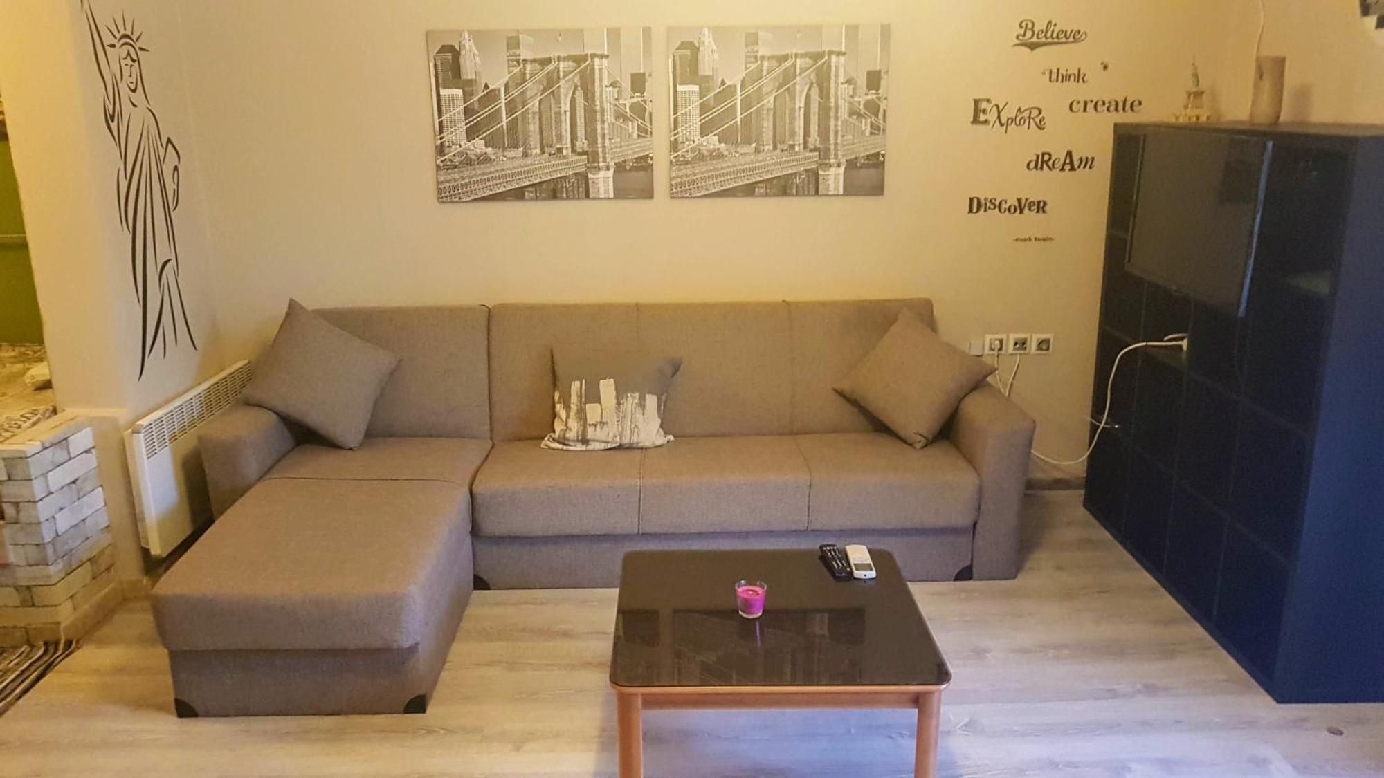 Ts-George'S Apartments By The Airport Markópulo Kültér fotó